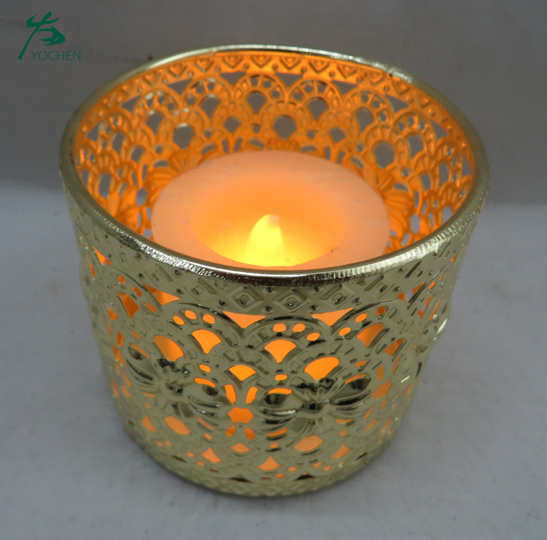 wholesale golden brass etched hot rotary metal christmas candle holder